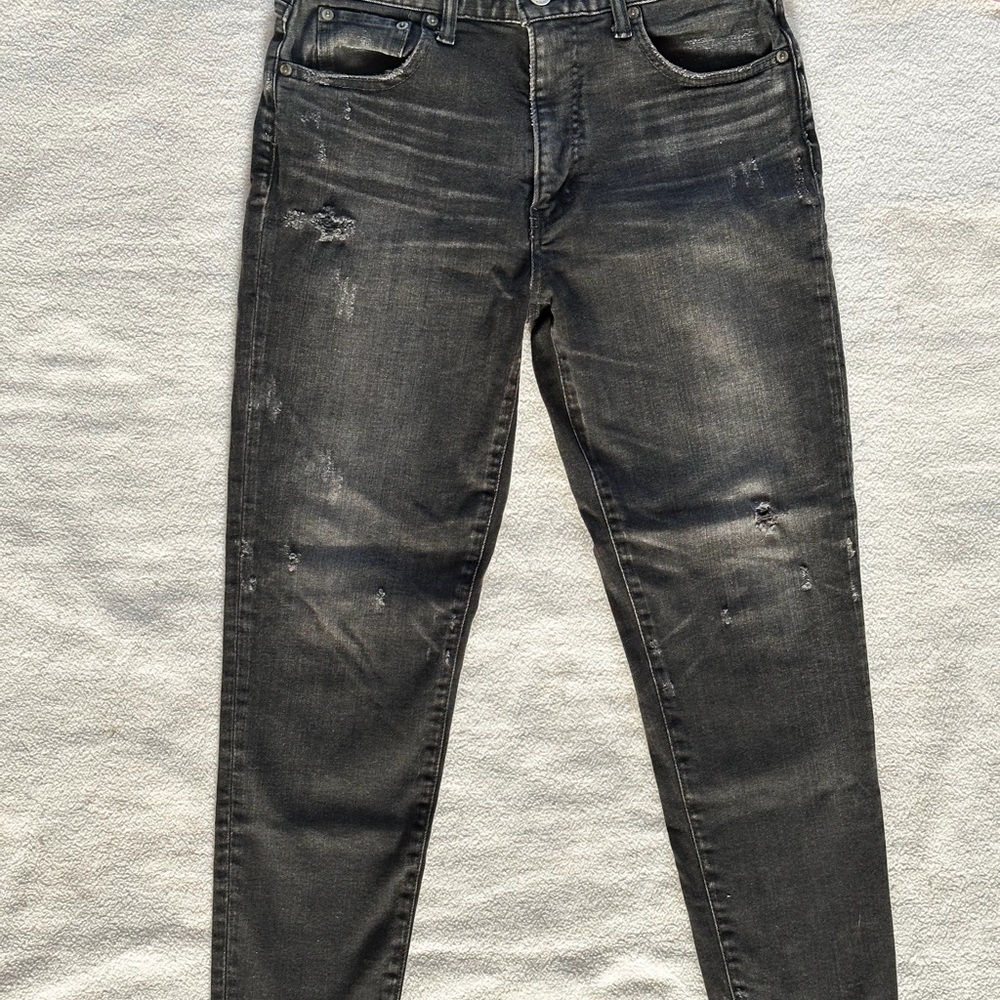 Moussy Distressed women’s Black Jeans sz 28 (Barneys)